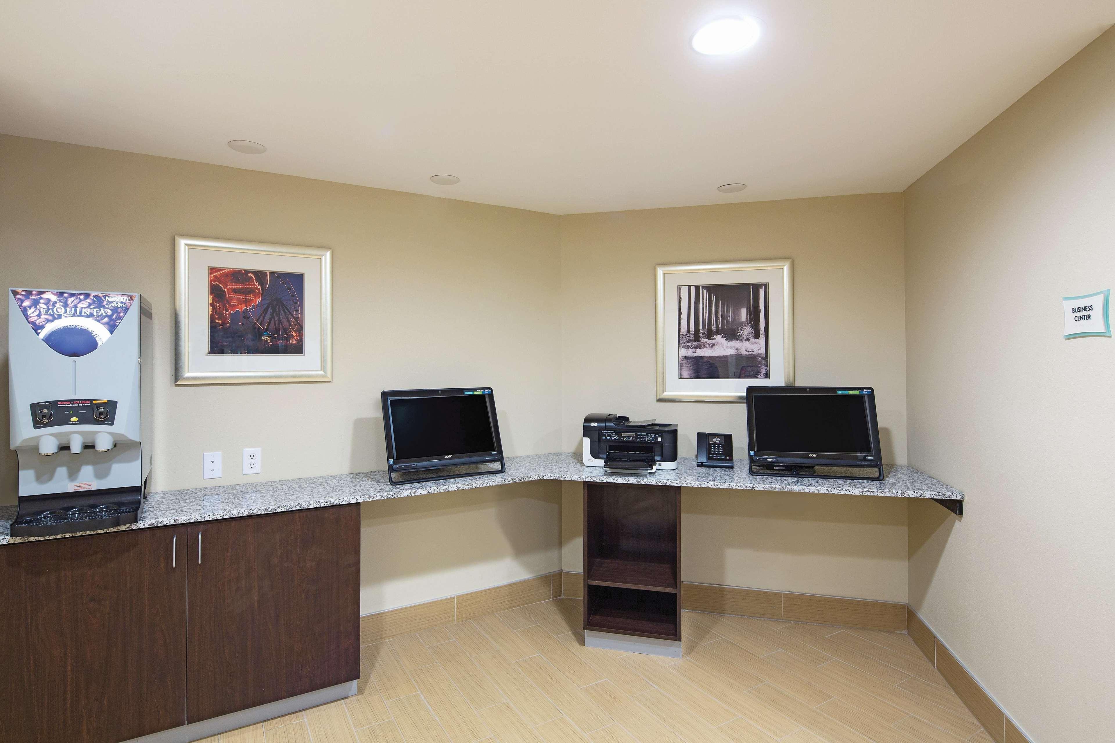 La Quinta By Wyndham Ocean City Exterior photo